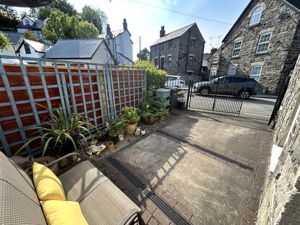 Photo 18- click for photo gallery